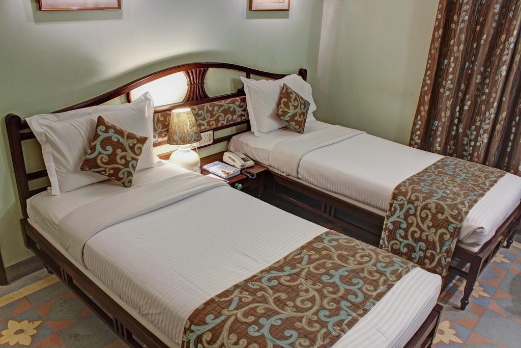 Palace On Ganges - Heritage Hotel Varanasi Værelse billede