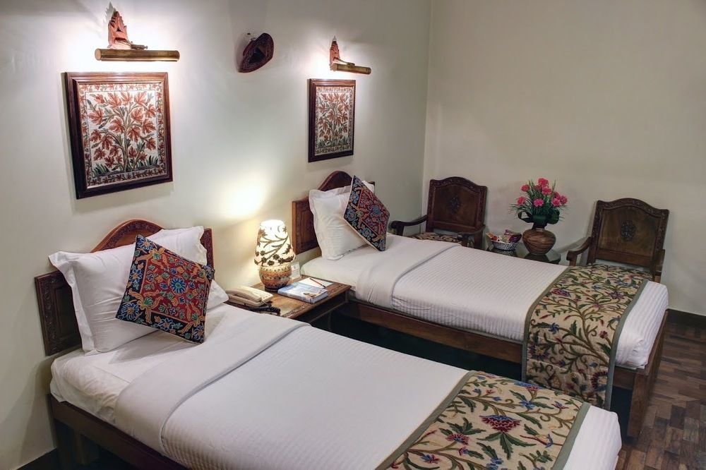 Palace On Ganges - Heritage Hotel Varanasi Eksteriør billede